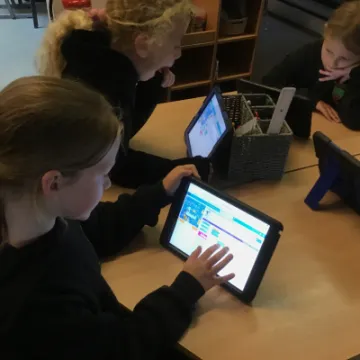 88739AAF-3F50-4D5C-9206-DFD1FB67D65A