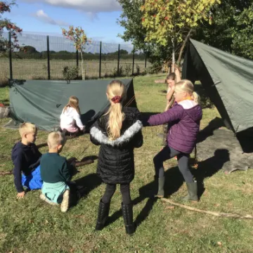 779456EC-9F9C-4590-8E10-DCE85CE2B7FC