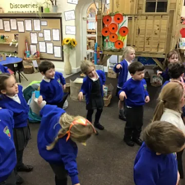 5727E09E-B3A7-4B10-A140-43CF78564CCB