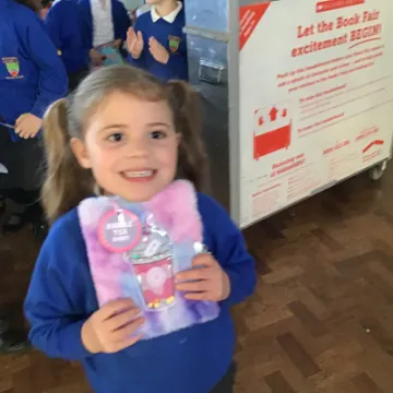 94F27C43-45D3-41E9-BF39-C10A4CFAC3C1