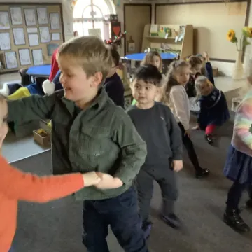 0ABD2946-E4AE-4F59-925D-E7F9E50CA7EB