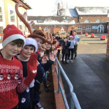 3C83F35F-89A6-487F-AC20-7299FCDFBFA3