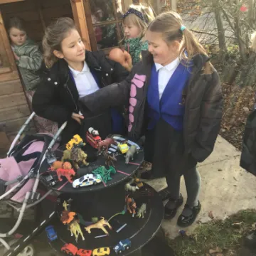 45808377-9BDF-4681-BACA-C78B89E27040