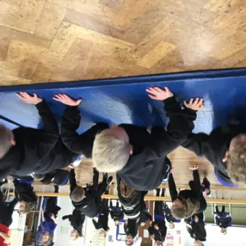 0199AA76-47A8-42A1-8055-7B2AD276BBEF