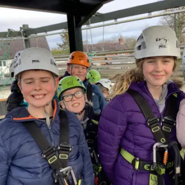 255419F3-7DCE-4763-A352-A1E88701C0F7