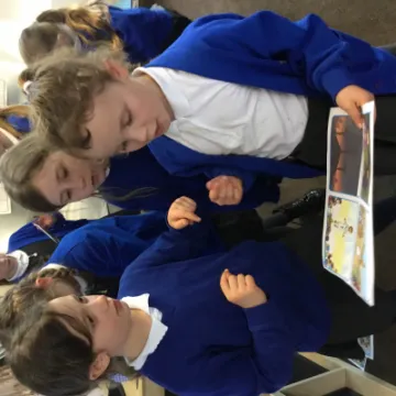 5CDF6F9C-56D7-4E93-B362-882CC3A6A705