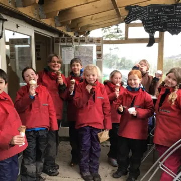 DC2C6E41-BD99-4673-B502-7C6485157410