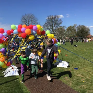 2063DF09-5D18-4D96-B5F9-BB5720CAE33F