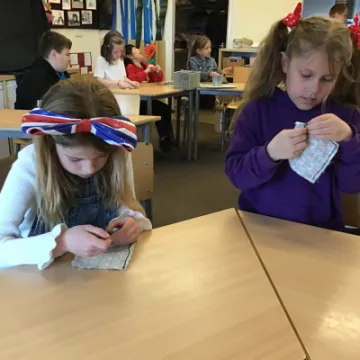 1A806515-5FB7-498E-8D6B-F290DA41E0C1