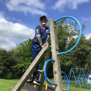 C83F91AA-B7E3-4294-93D0-FDD55E106153