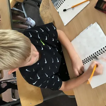 860251F7-D38E-46C8-B826-7225DEE46A6C