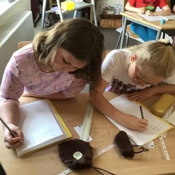 D58EB6F6-4EC0-4C15-A632-71DE1EF2CCC3