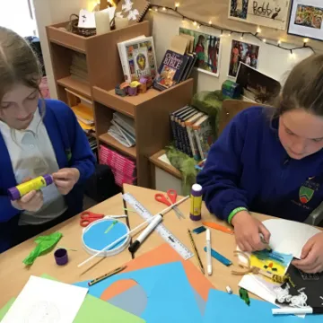 AB7E16C0-9FF4-43A3-B32F-747C10307BA0