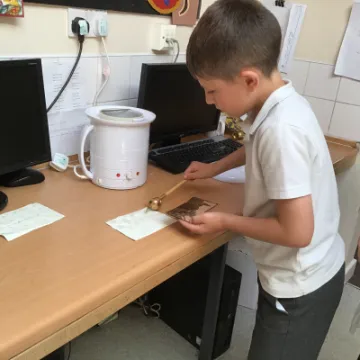 02357000-B310-4CEE-9130-1F6AD5A1FEA1