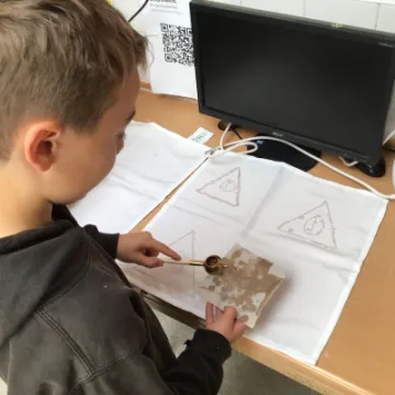 19B3803D-B325-467F-B14A-BFE4DF787F1B