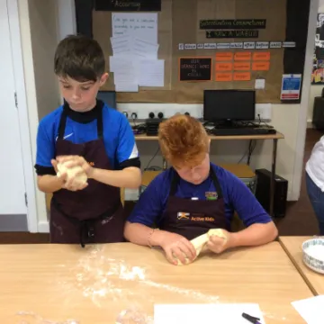 667AD7D2-7167-4F33-990F-8C98D8D517E0