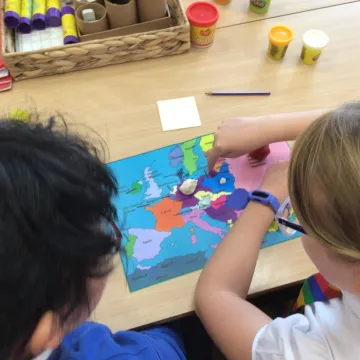 E742691B-41E3-406A-AB78-E4C3AD9CEBDB