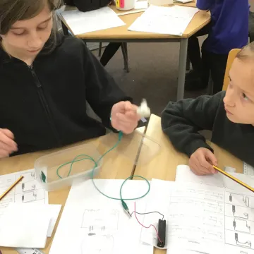 Y4 Circuits 3