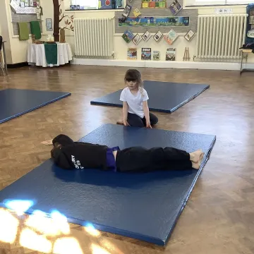 Pe