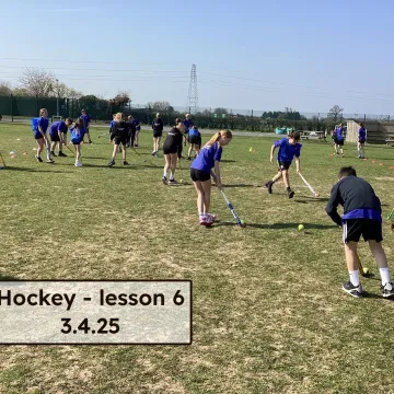 PE hockey