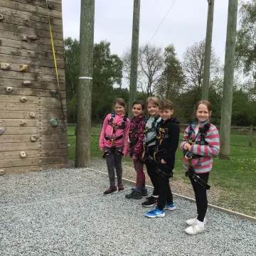 PGL 28
