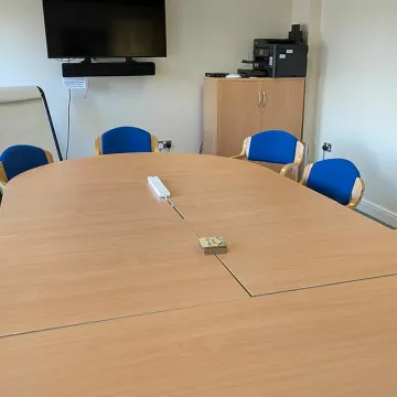 Ledbury &ndash; Board Room 1