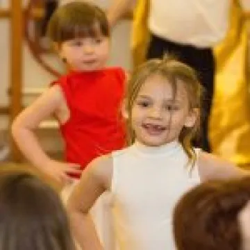 Dance Festival 19