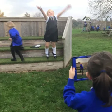 A87bbdf3-6850-4f09-Bd52-Ae7c0da24ded