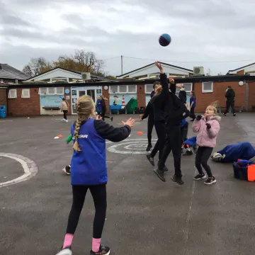 Abeee96d-D1df-49c7-B3f4-A0409cb32e7c