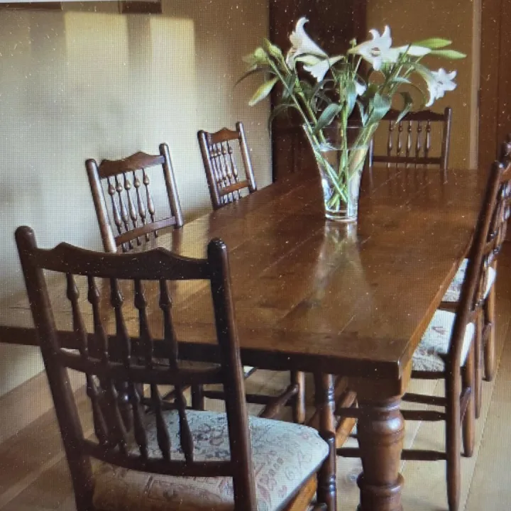Solid Oak Reproduction Dining Table &ndash; Items for sale