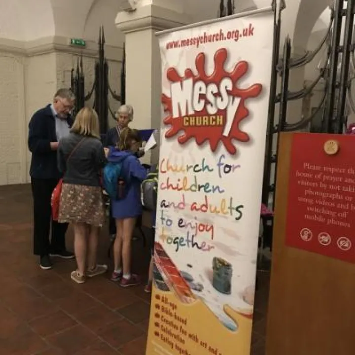 St Paul's Messy sign in