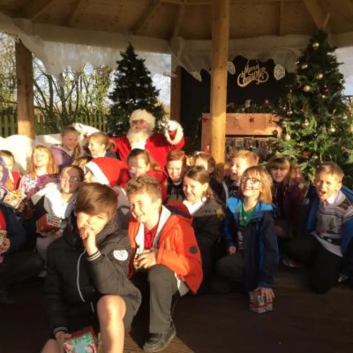 A8D00A27-3360-47DD-A210-59A073534965