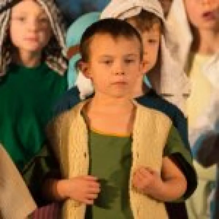 St Mary's School Xmas Presentation 08