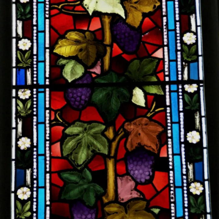 Balcony Grapes panel