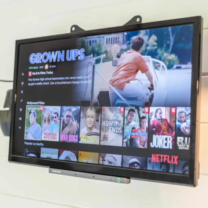 Overwater Luxury Glamping Hodnet Interior 17