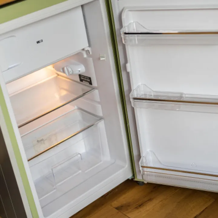 Overwater Luxury Glamping Wellington Interior 29