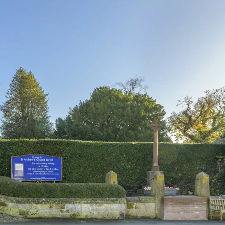 St Andrews and The War Memorial 4x3