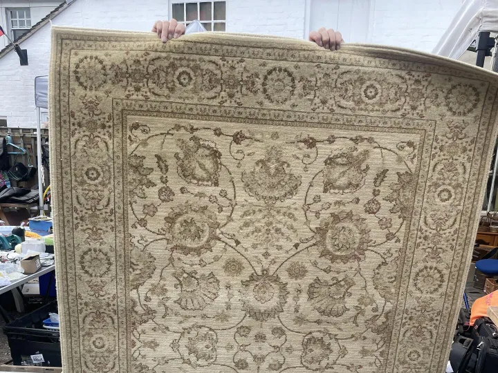 Items for sale &ndash; Royal Keshan wool rug 80