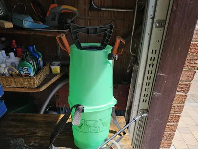 Items for sale &ndash; Garden sprayer 1.5 lts &pound;6.00
