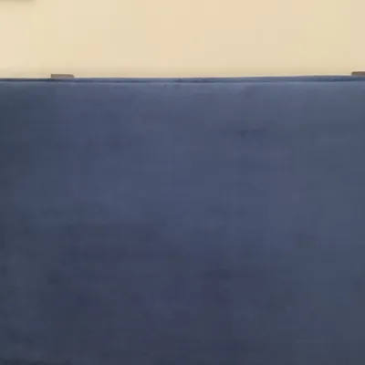 Items for sale
– 2 Blue velvet headboards for 3' beds £25