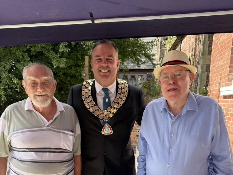 Thornc Bic – Mayor