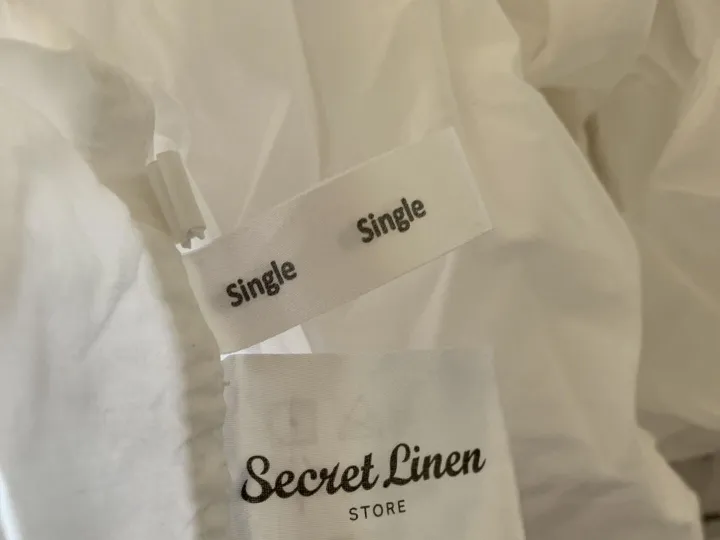 Items for sale &ndash; Continental fitted bedding &pound;8
