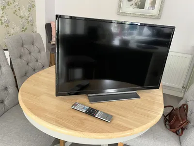 Items free to a good home! – 32inch Toshiba TV. n/r