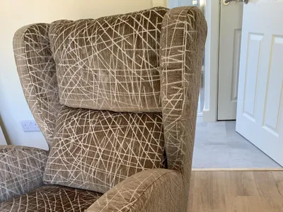 Items for sale
– Fama Swivel/rocker armchair £50