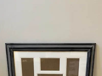 Items for sale
– Distressed wood Multi frame £40