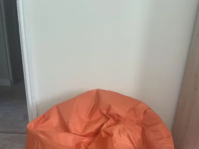 Items for sale
– Extra large Adult Bean Bag £20