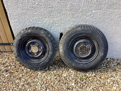 Items for sale
– Land rover wheels and tyres 20