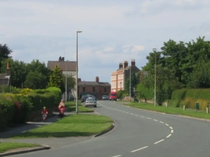 Tarporley Rd