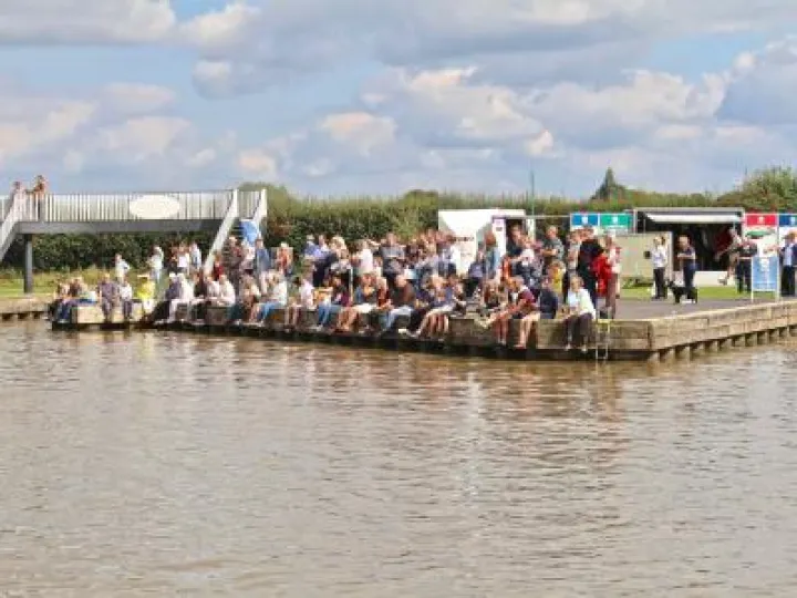 Raft Race