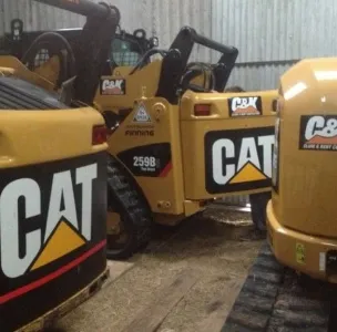 CAT diggers for hire